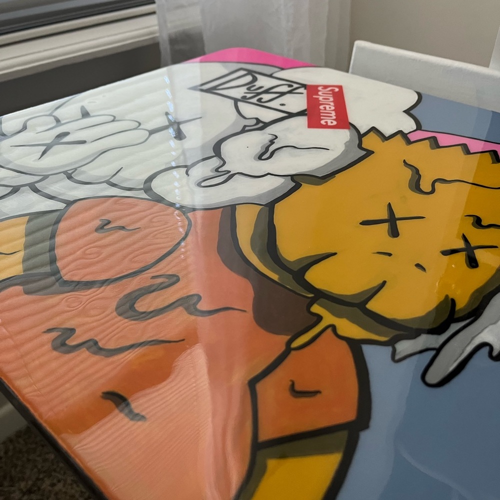 Small kaws coffee table - Picture 4 of 6